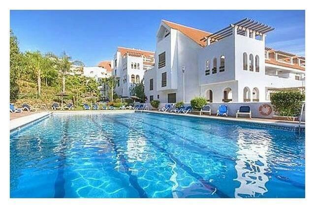 La Maestranza, Puerto Banus Apartment Marbella Luaran gambar